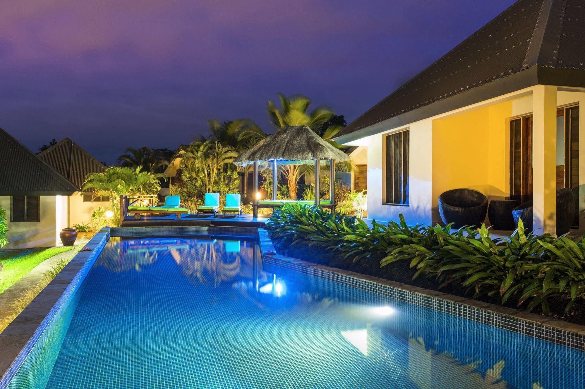 Mangoes Resort (Adults Only) Port Vila Zewnętrze zdjęcie