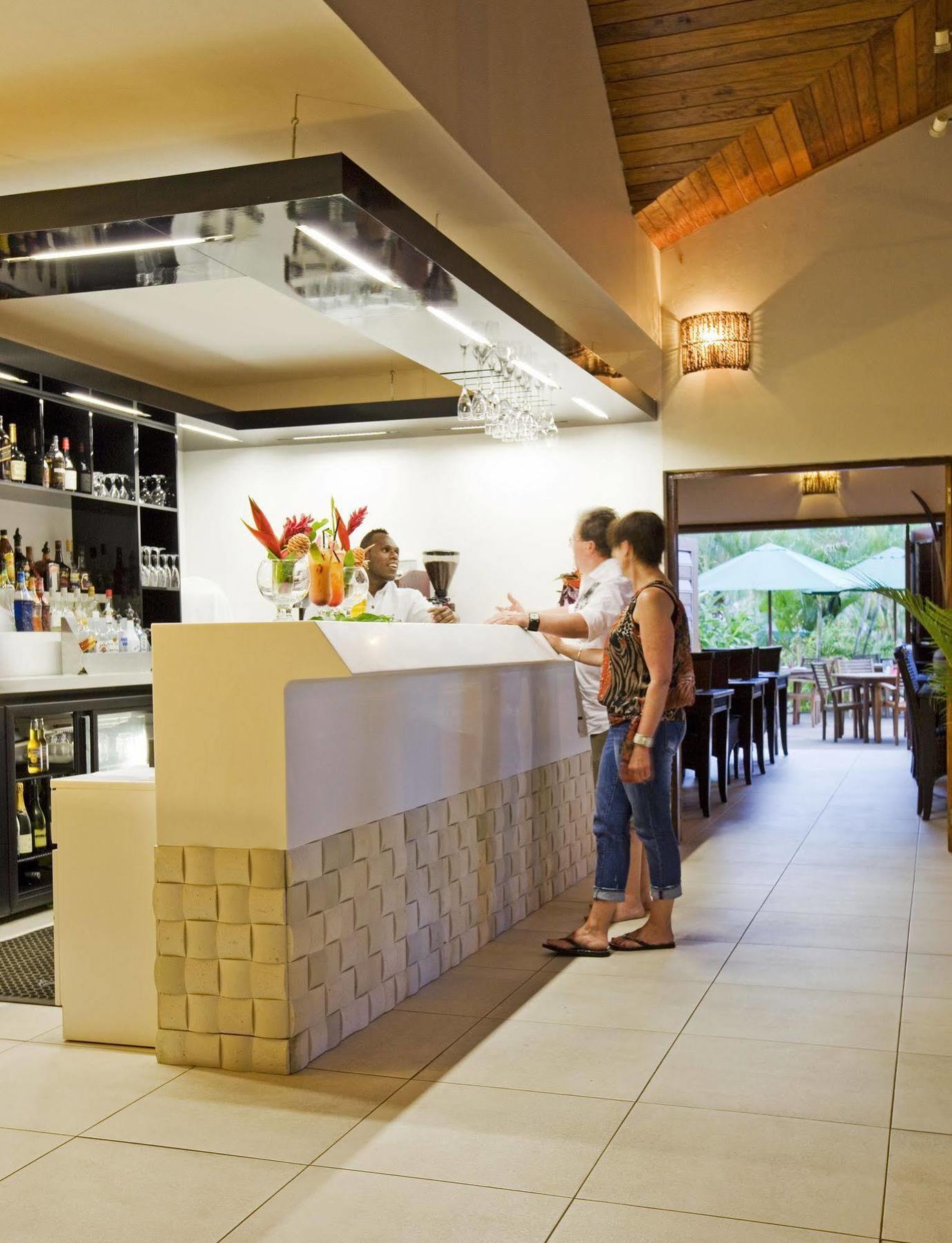 Mangoes Resort (Adults Only) Port Vila Zewnętrze zdjęcie
